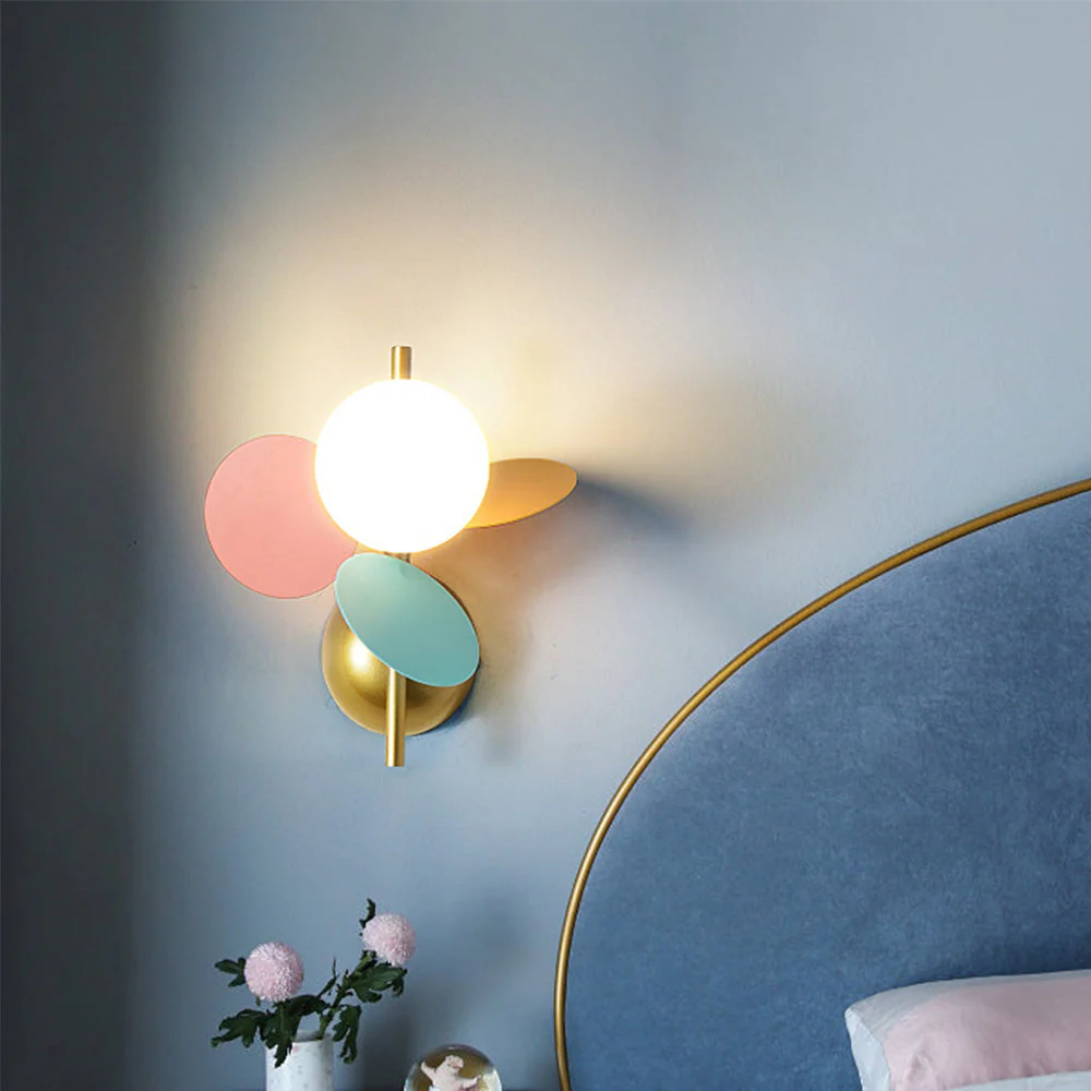 Creative Macaron Multi-Leaves Wall Lamp - Image 4